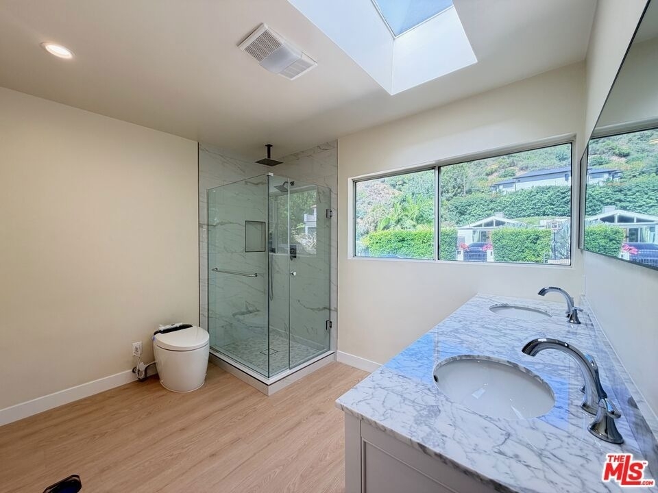 2000 San Ysidro Drive - Photo 17