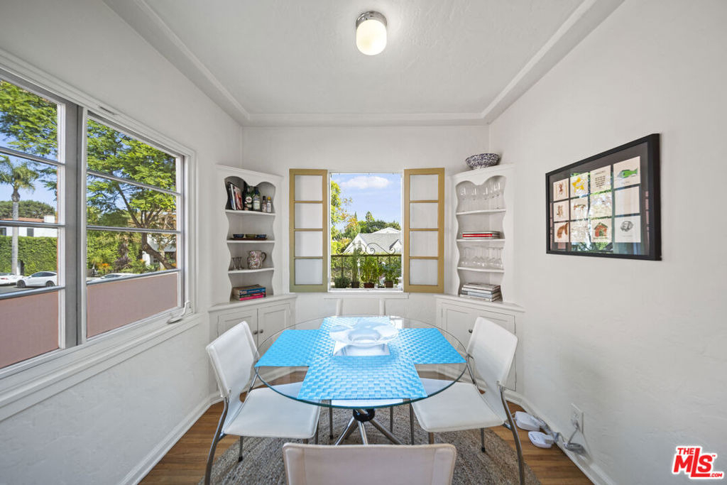 837 N Harper Avenue - Photo 13