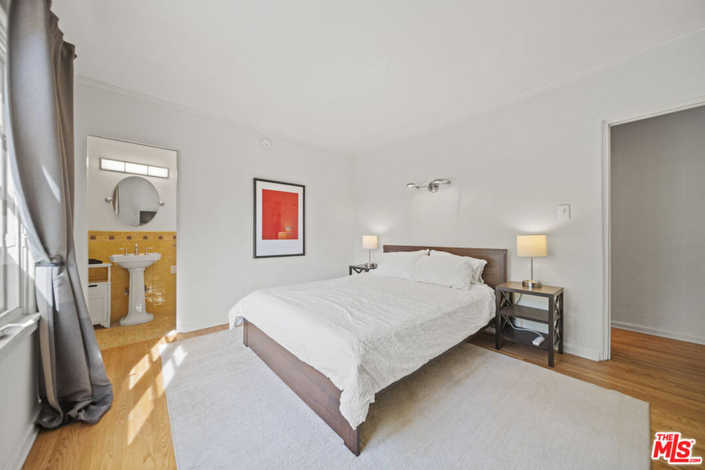 837 N Harper Avenue - Photo 17