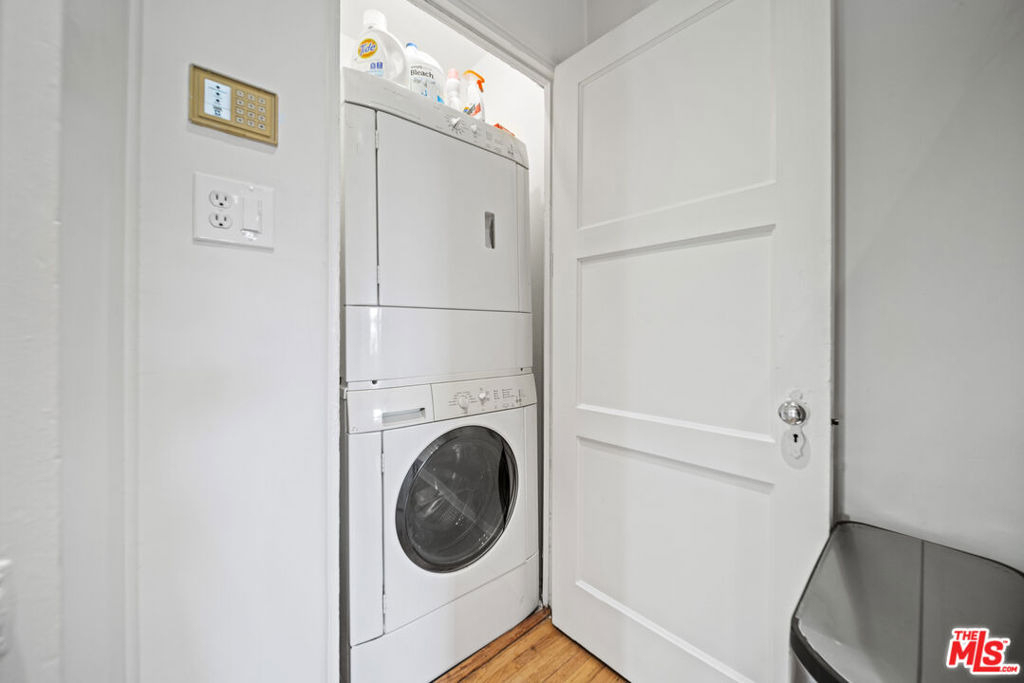 837 N Harper Avenue - Photo 14