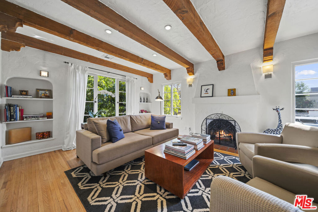 837 N Harper Avenue - Photo 48