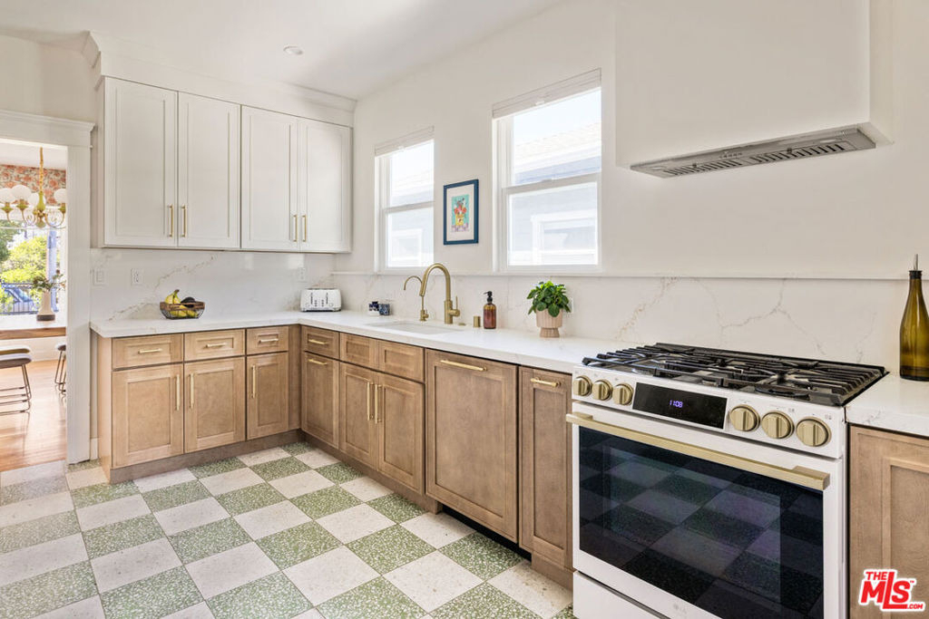 137 E Avenue 43 - Photo 12