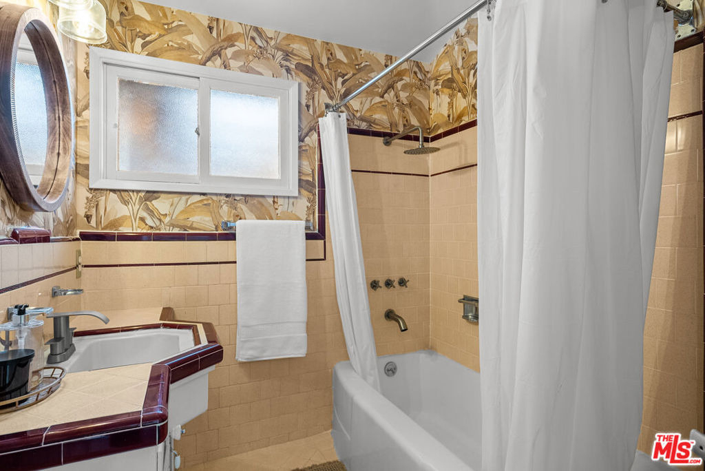 5127 Gaynor Avenue - Photo 41