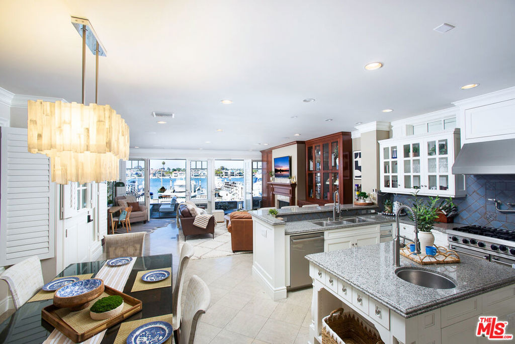 421 E Edgewater Avenue - Photo 21