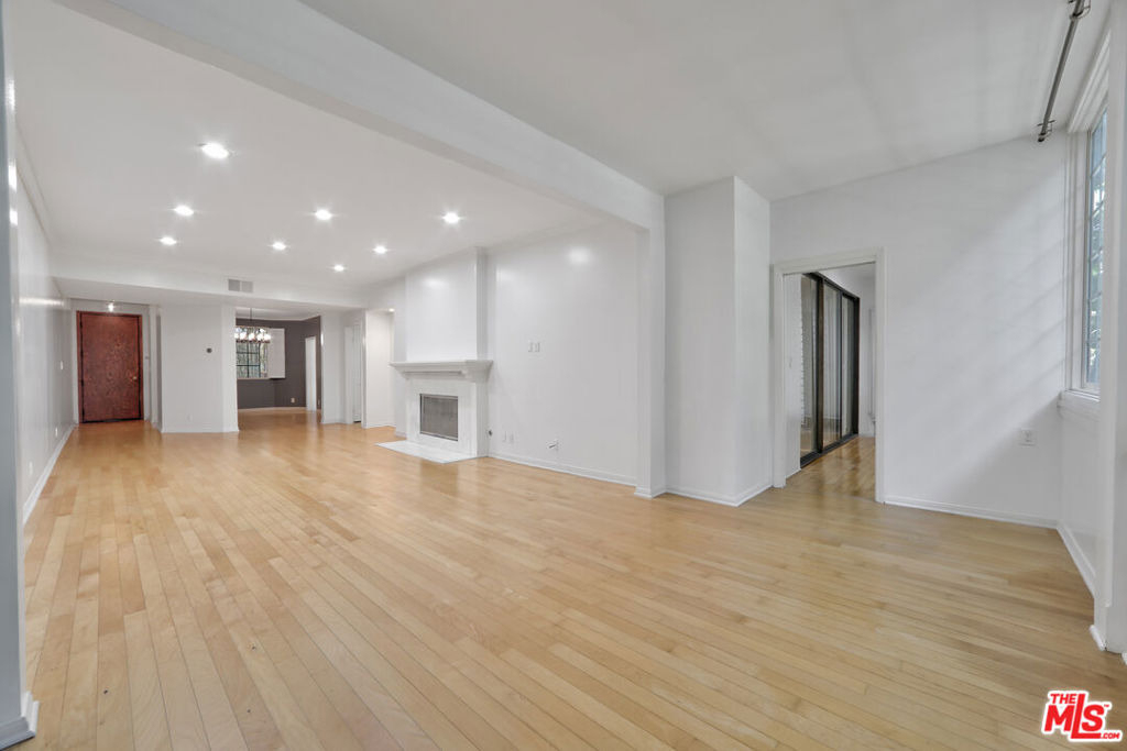 11939 Gorham Avenue - Photo 15