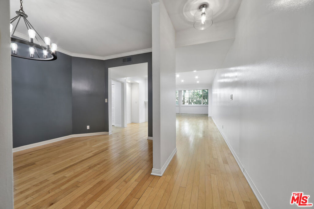 11939 Gorham Avenue - Photo 7