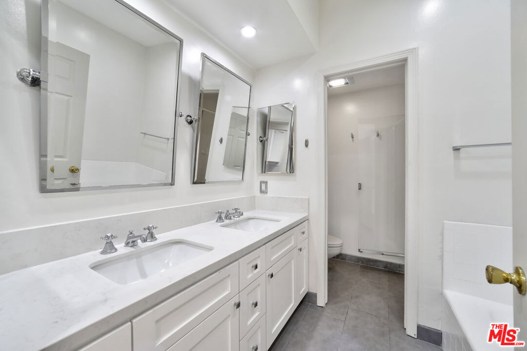 11939 Gorham Avenue - Photo 30