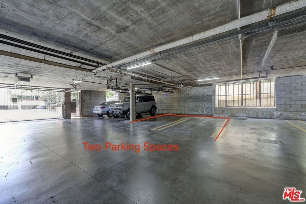 11939 Gorham Avenue - Photo 33