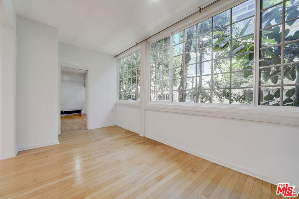 11939 Gorham Avenue - Photo 13