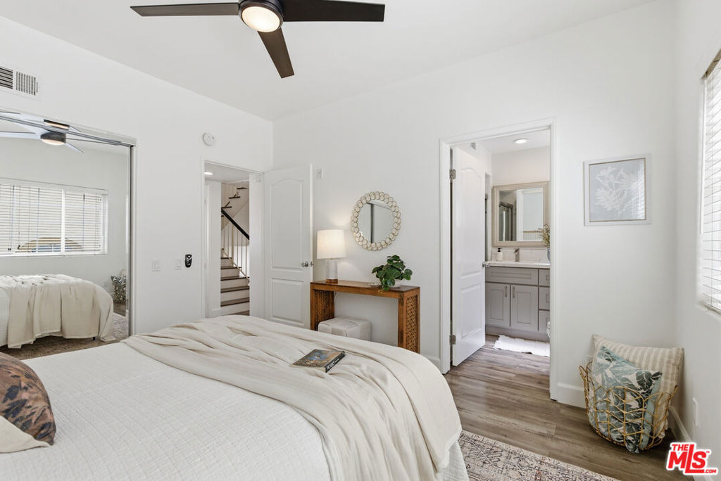 11110 Camarillo Street - Photo 15