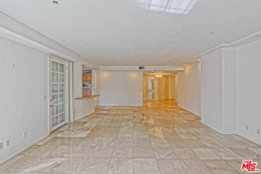 1875 S Beverly Glen Boulevard - Photo 7