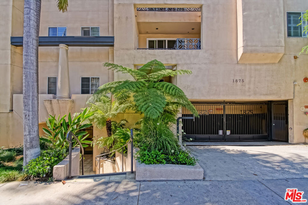 1875 S Beverly Glen Boulevard - Photo 40