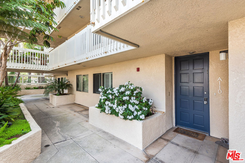 7301 Vista Del Mar - Photo 1