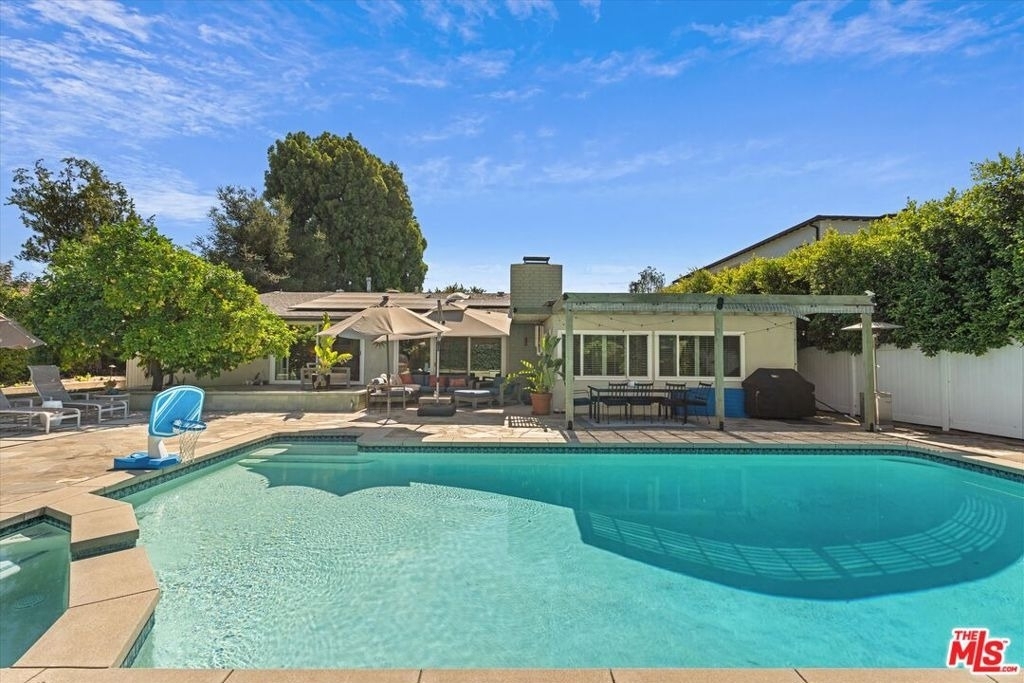 4927 Bellaire Avenue - Photo 34
