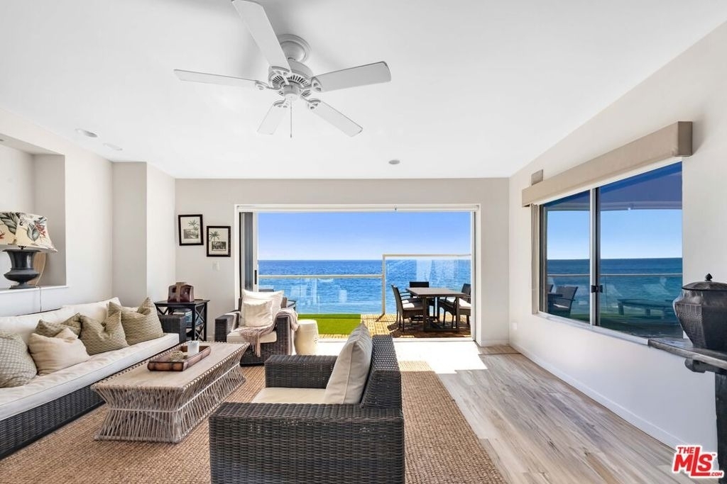 25444 Malibu Road - Photo 1