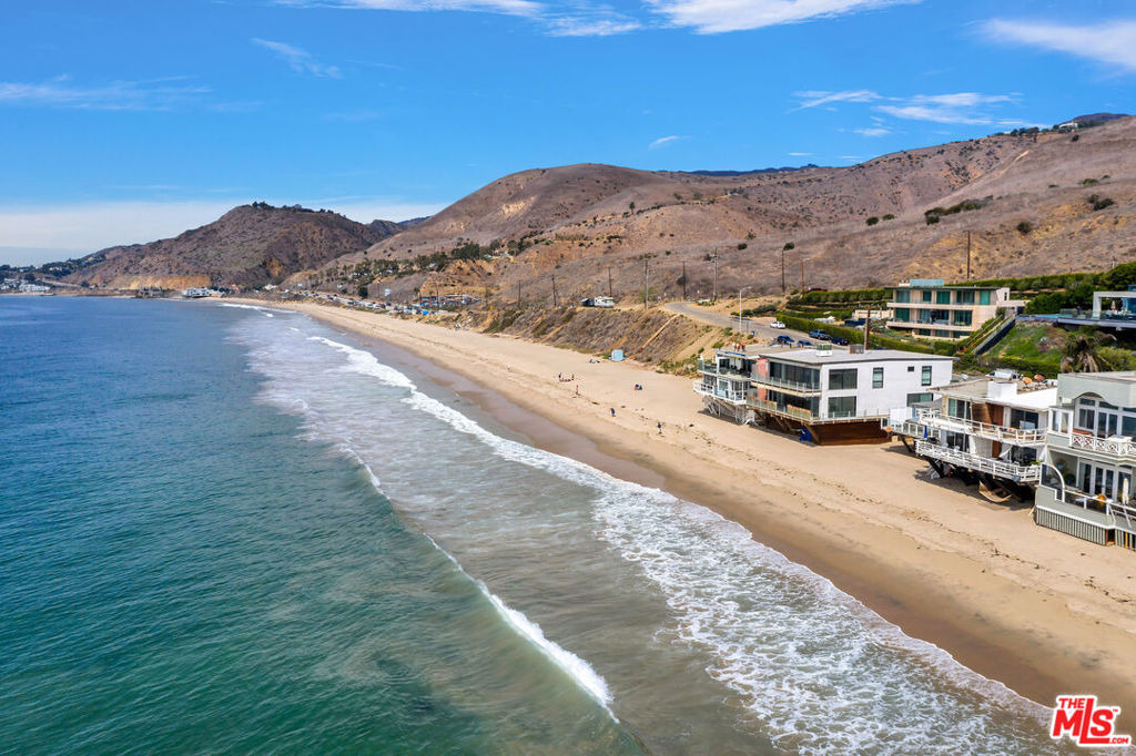 25444 Malibu Road - Photo 5