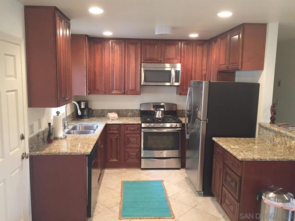 1460 W Oliver Avenue - Photo 5