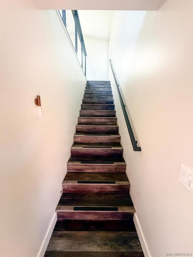 1288 Otono St. - Photo 3