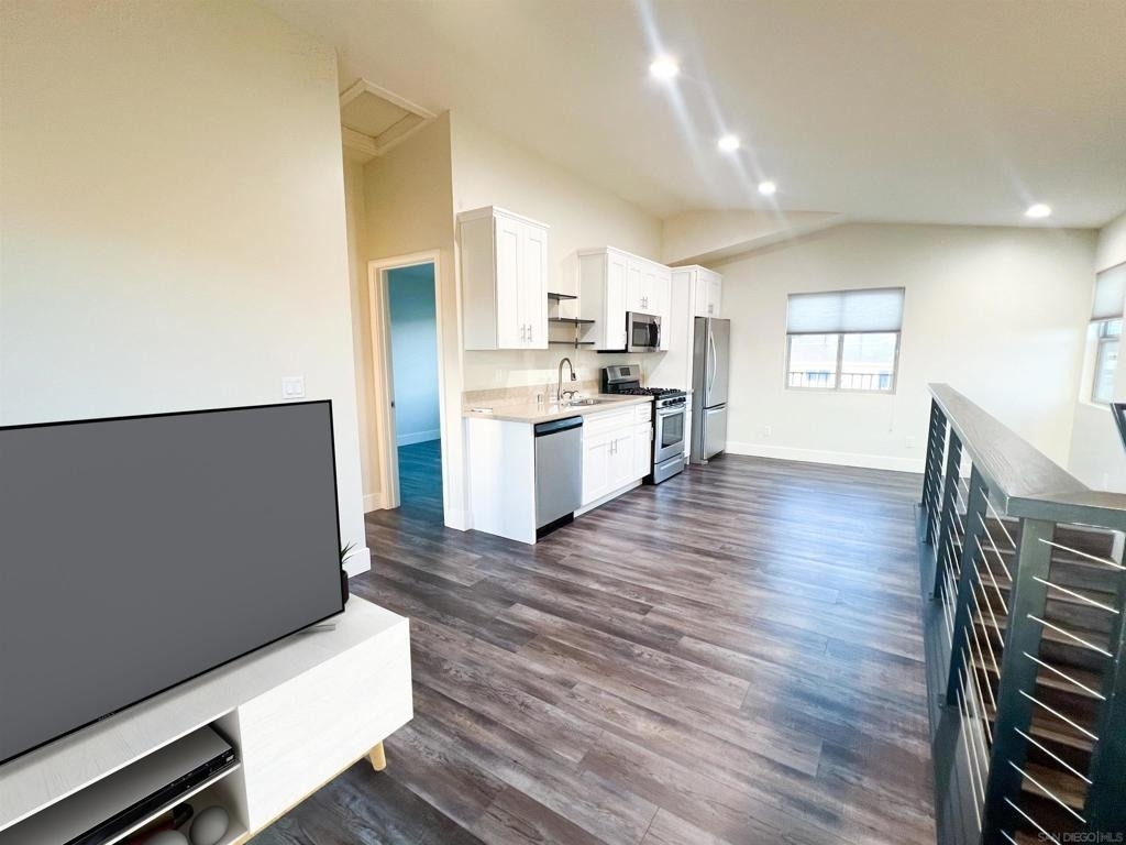 1288 Otono St. - Photo 6