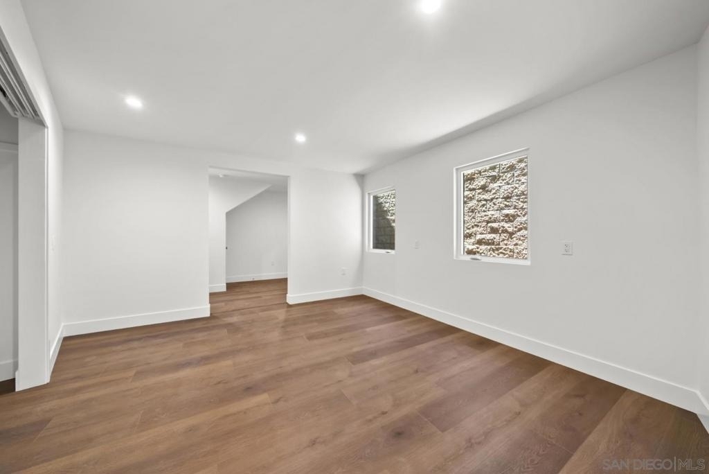 12982 Via Grimaldi - Photo 11