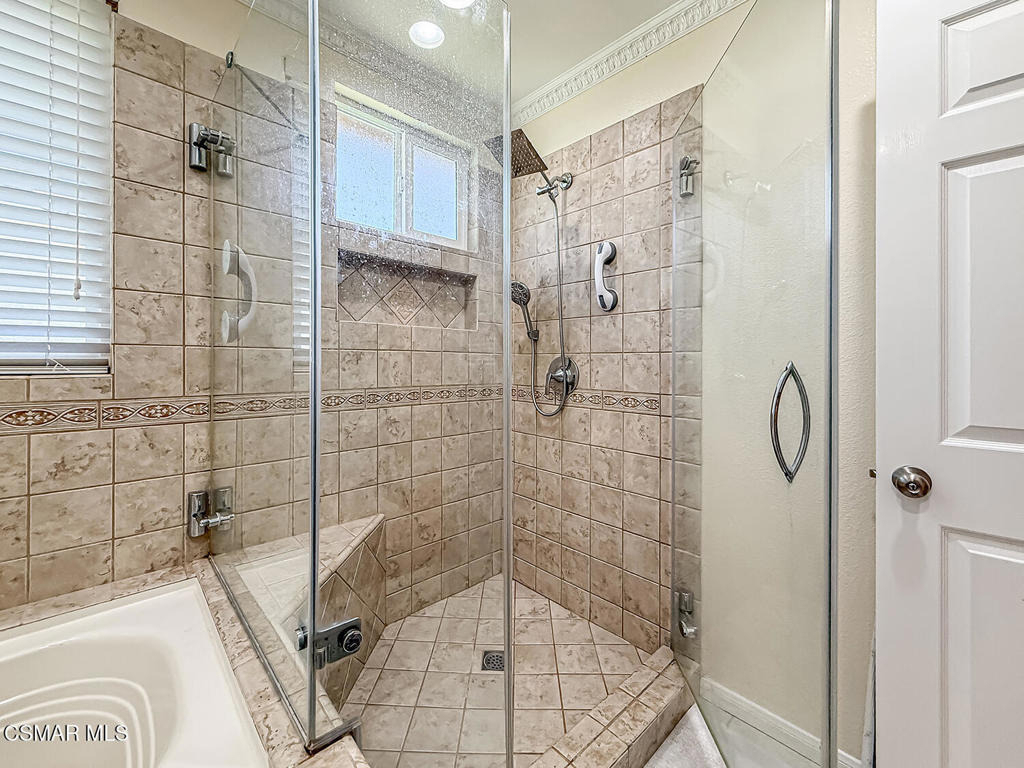 2111 Peak Place - Photo 45