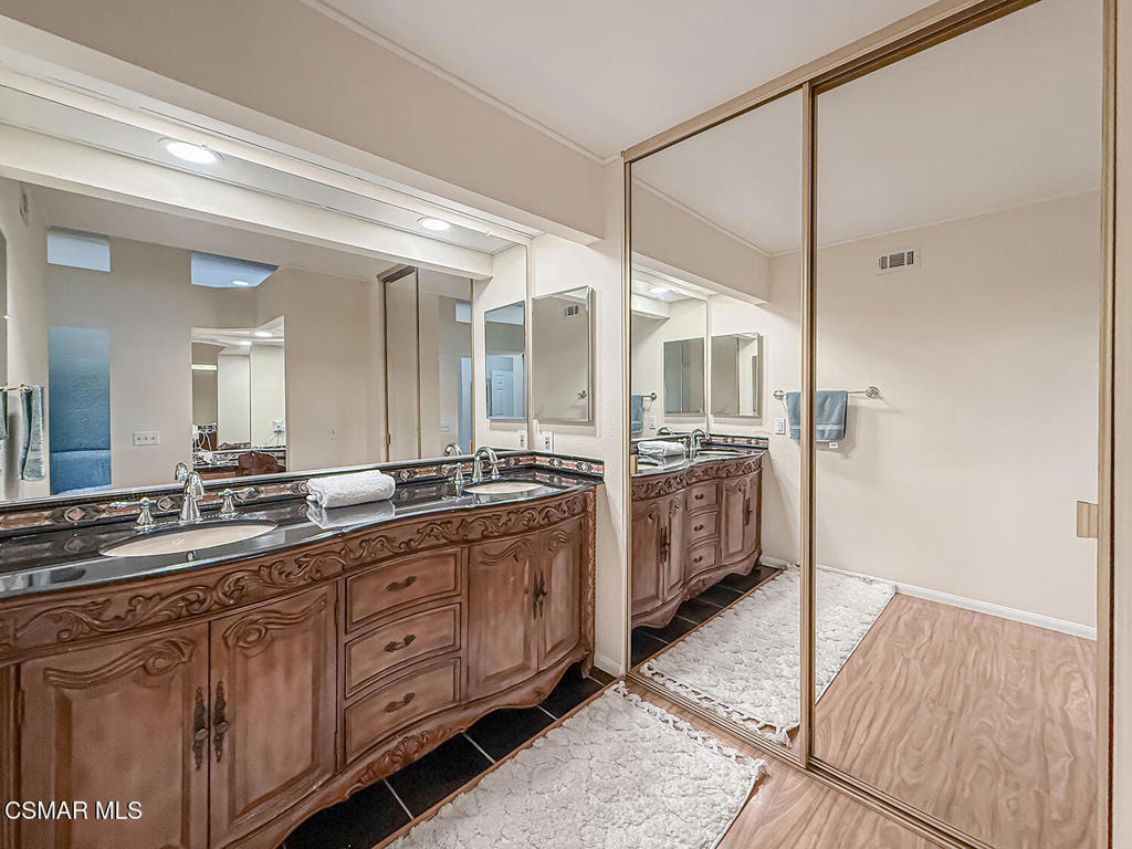 2111 Peak Place - Photo 39