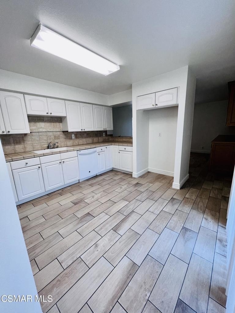937 Shadow Lake Drive - Photo 3