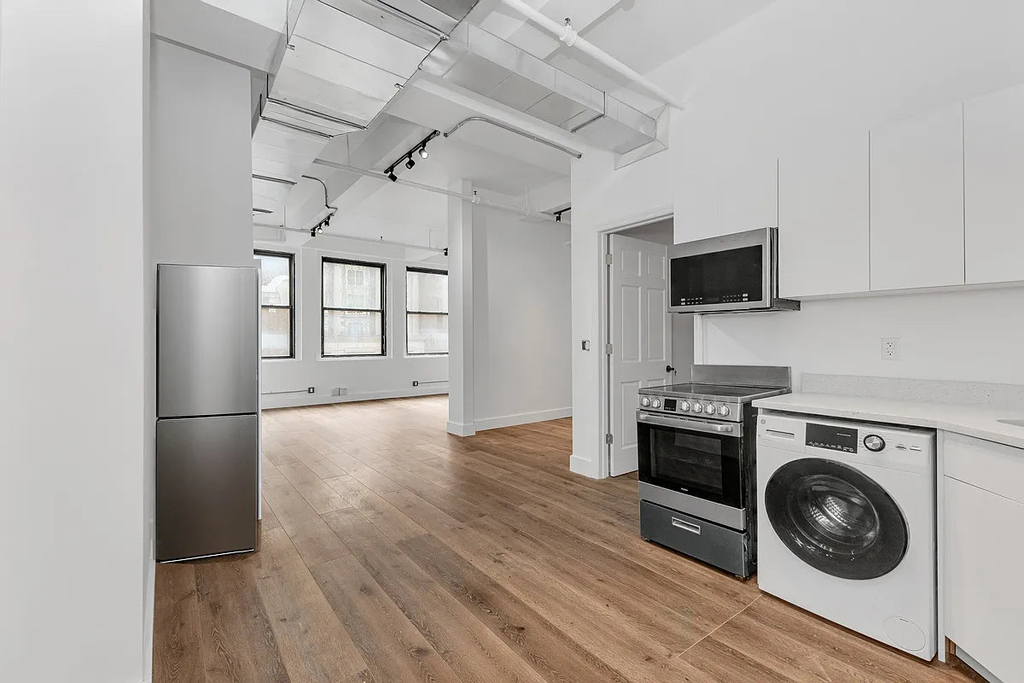 255 West 36th Street - Photo 0