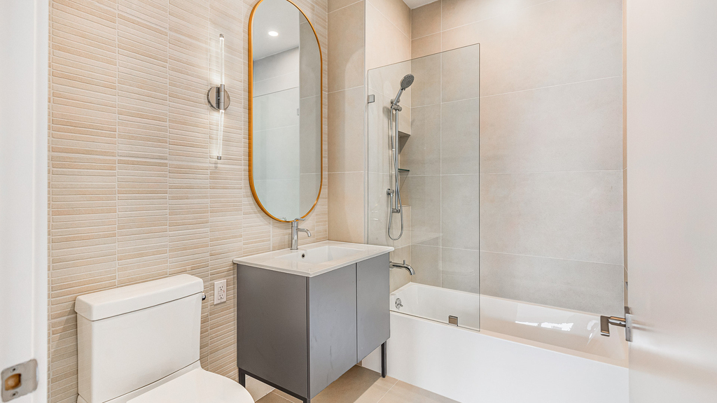 38-38 32nd St 11101 - Photo 6