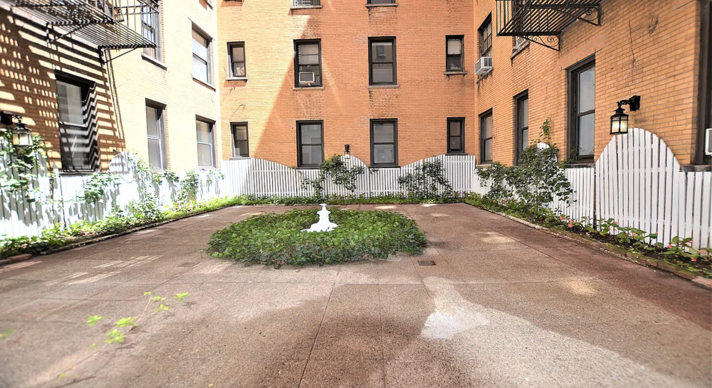 West 45th Street - Photo 3