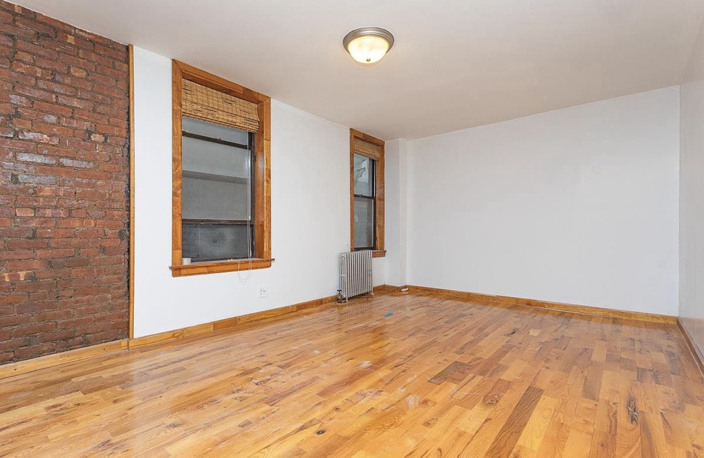 100 Broadway - Photo 3