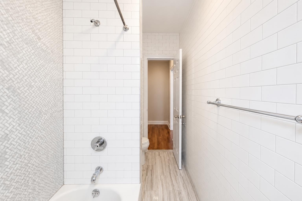 213 Bennett Avenue - Photo 8