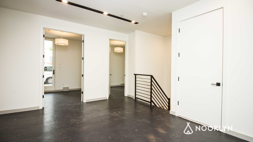 227 Winthrop St 11225 - Photo 8
