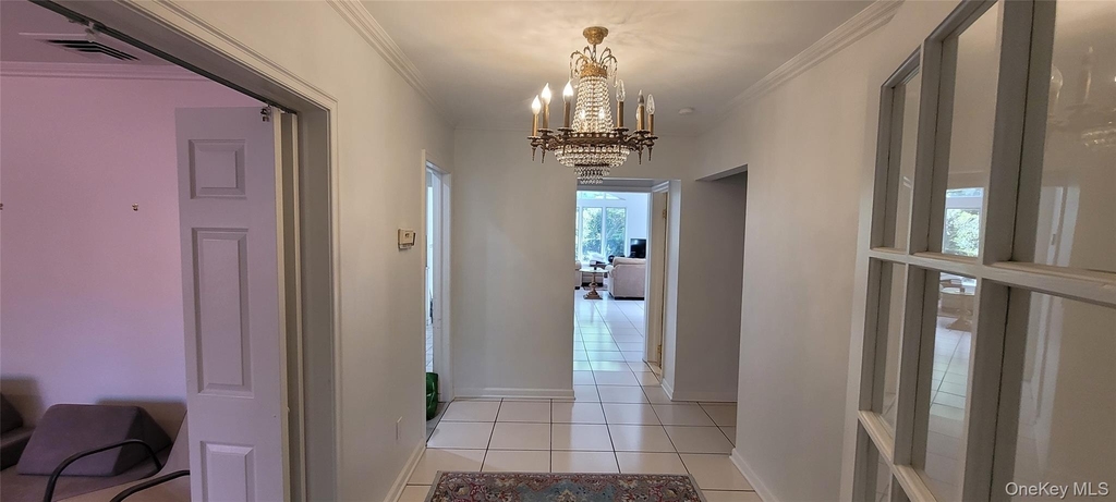 15 Somerset Drive S - Photo 3