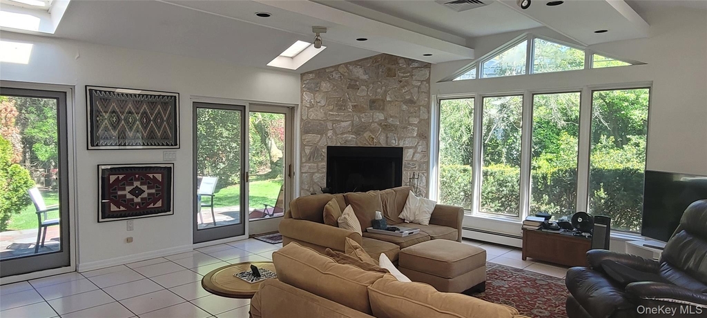 15 Somerset Drive S - Photo 11