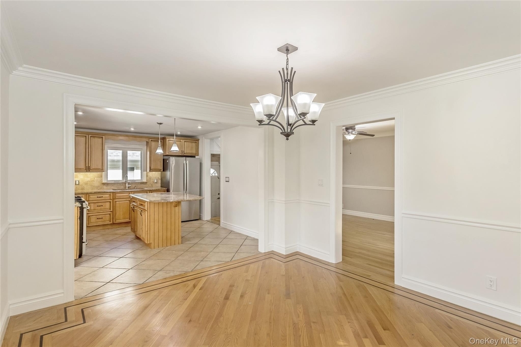 104 Sheridan Avenue - Photo 10