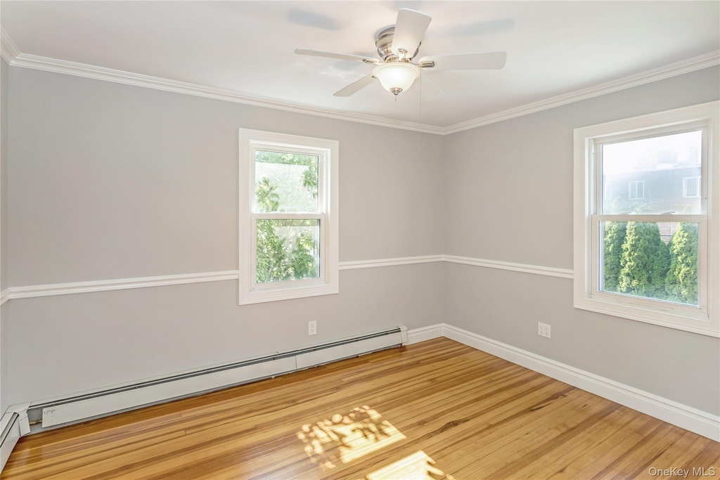 104 Sheridan Avenue - Photo 17