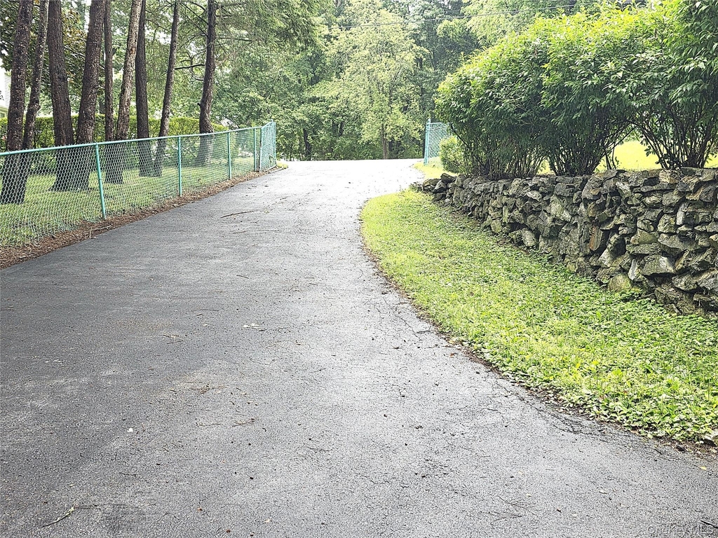 4 South Ct - Photo 24