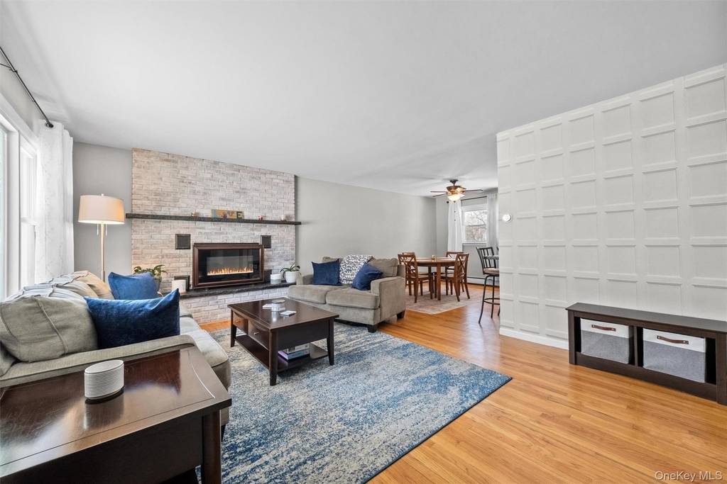 4 South Ct - Photo 3