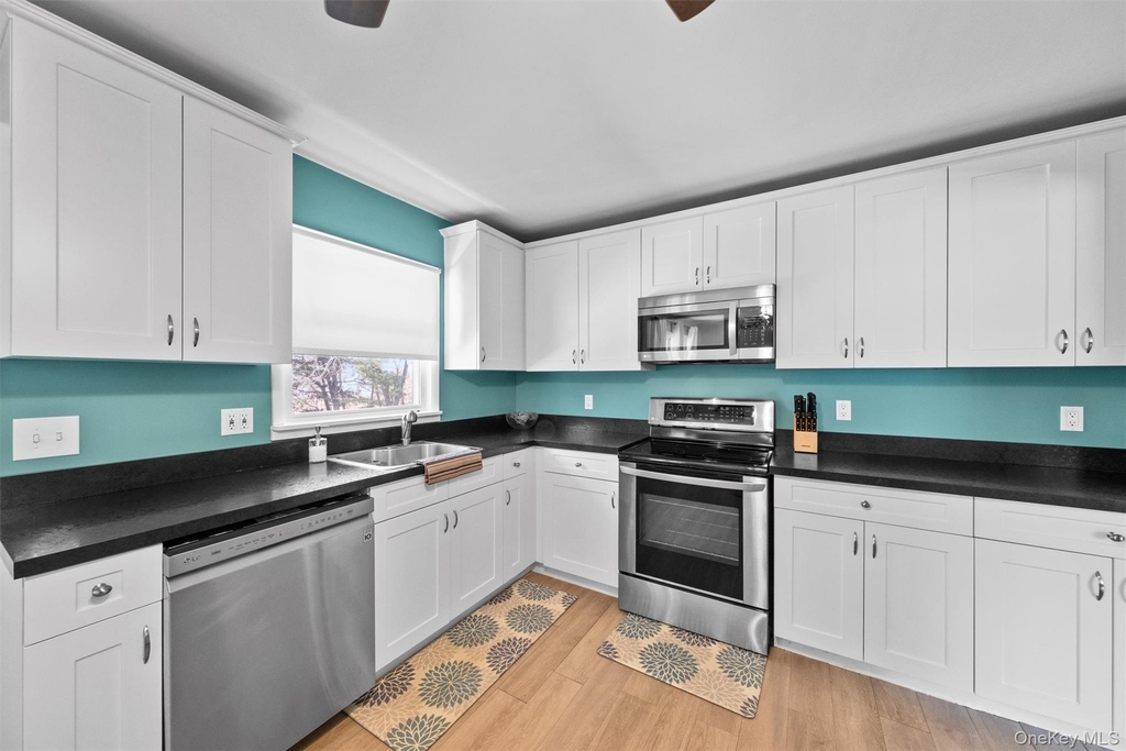 4 South Ct - Photo 10