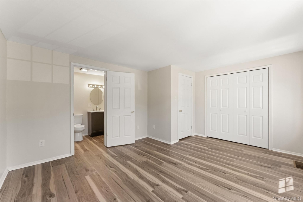 1 Clara Court - Photo 9