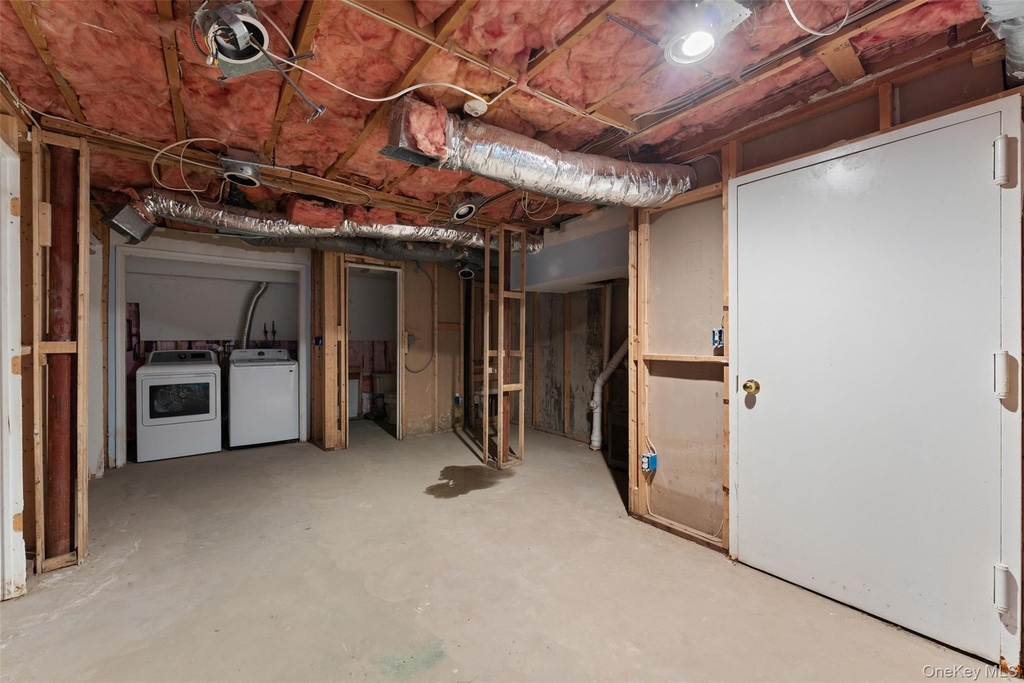 1 Clara Court - Photo 15