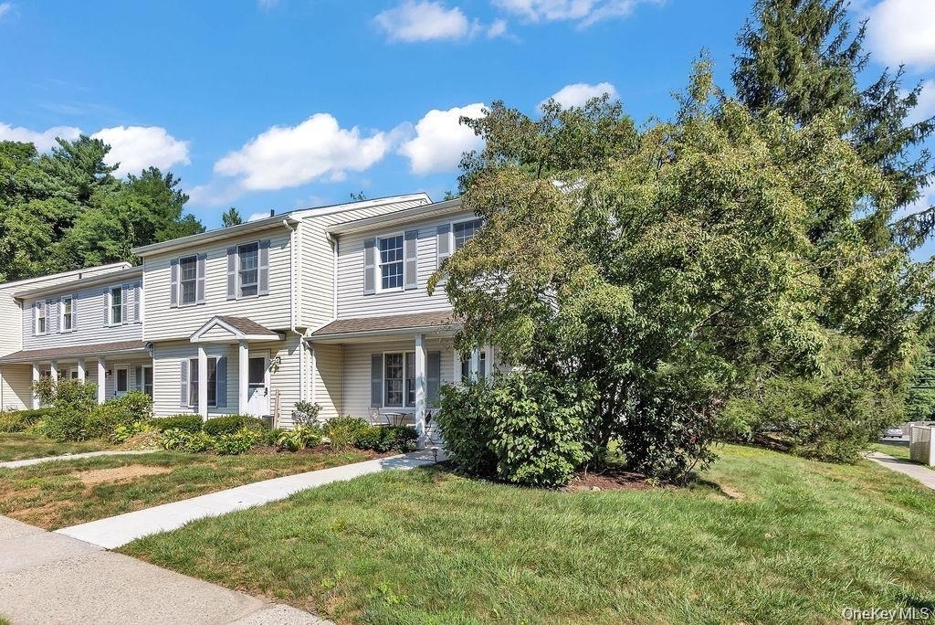 1 Clara Court - Photo 1