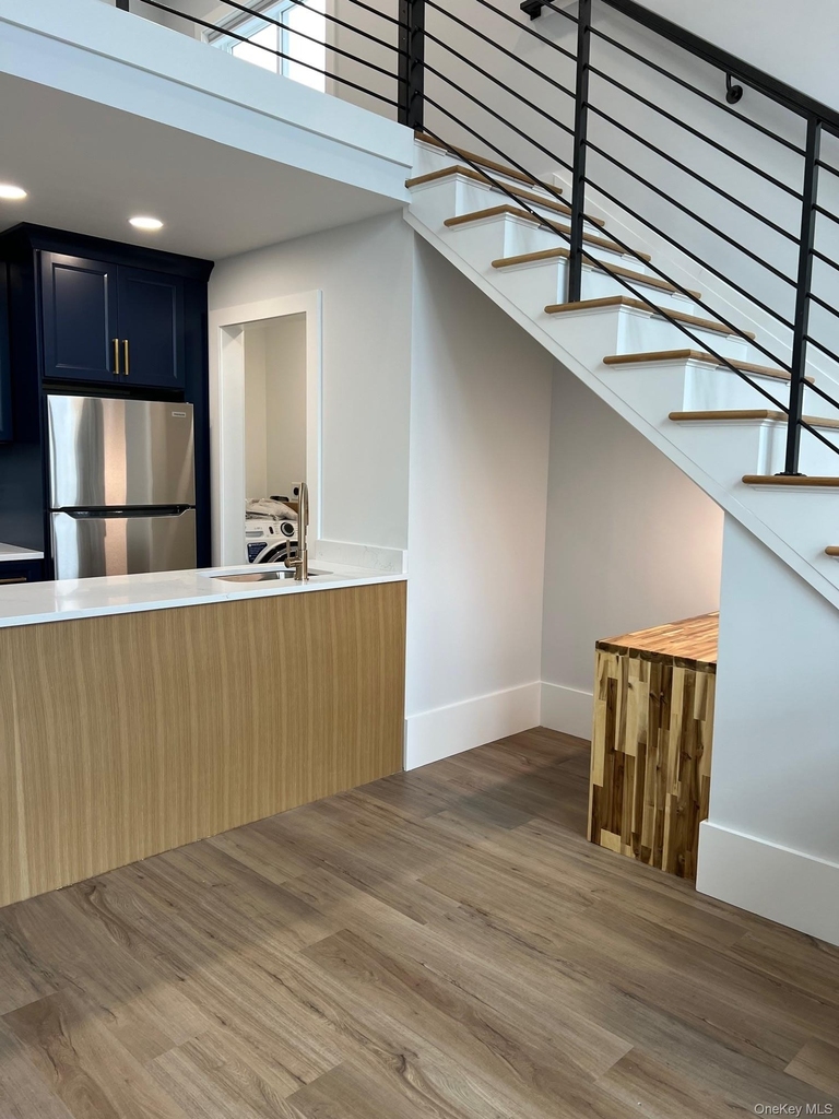 42 N Main Street - Photo 4