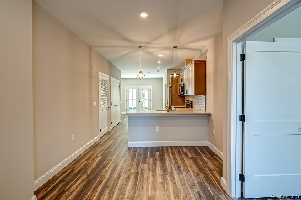 1 Conklin Street - Photo 3