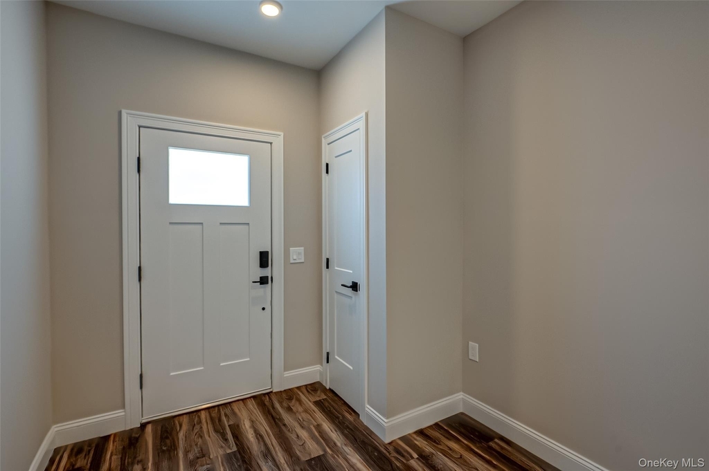 1 Conklin Street - Photo 1