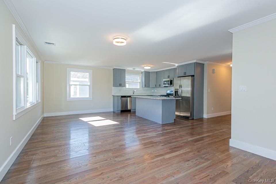 201 Nassau Boulevard - Photo 4