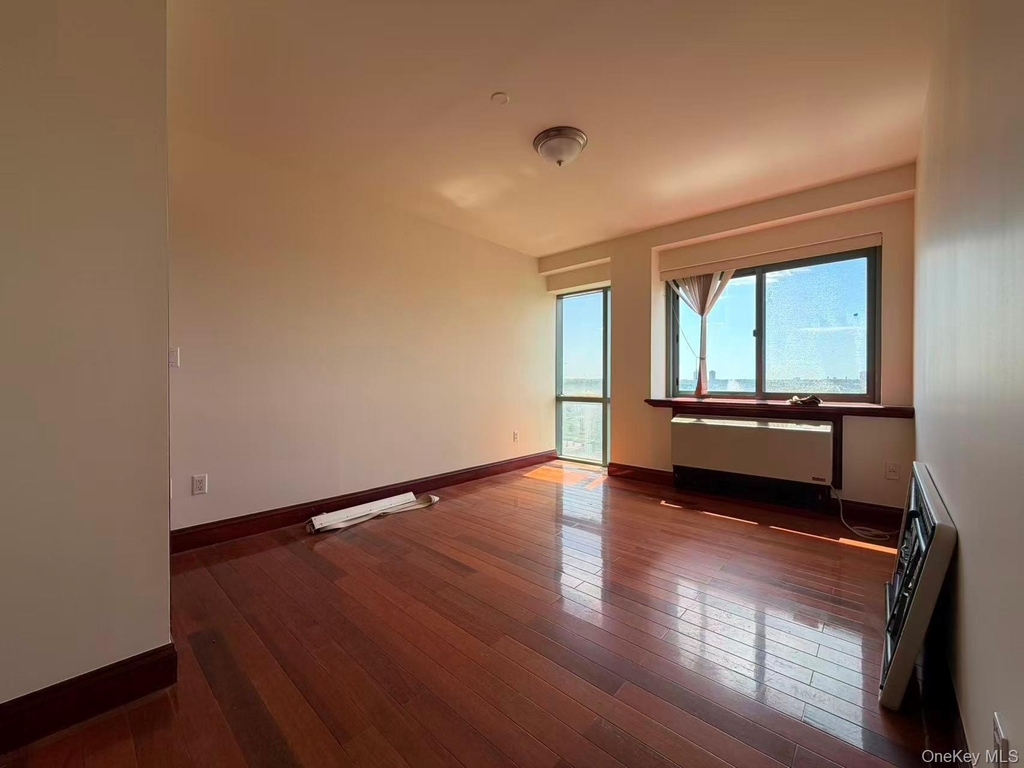4318 Main Street - Photo 11