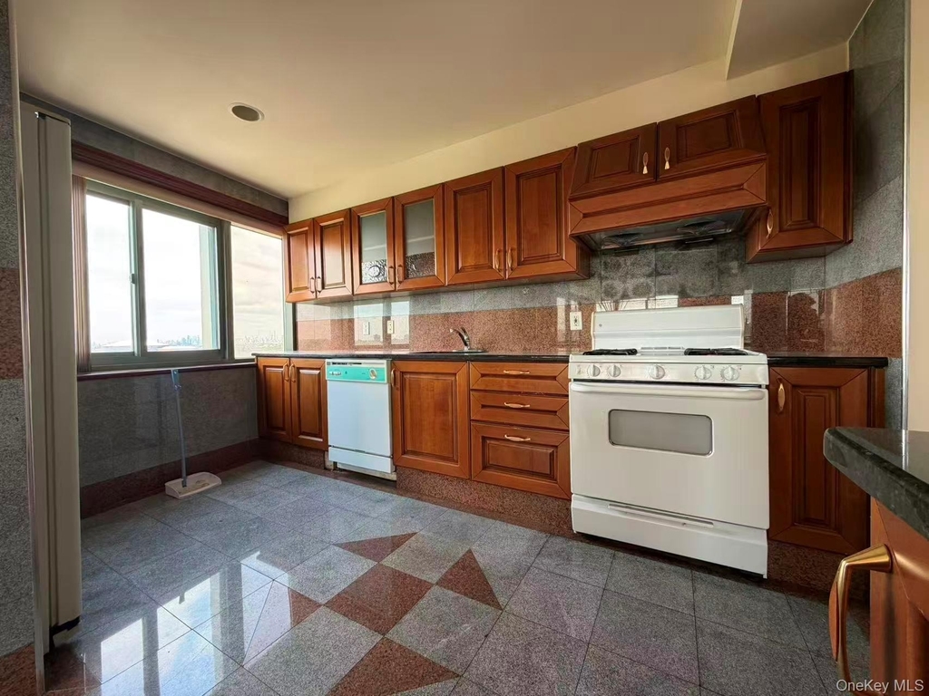 4318 Main Street - Photo 4