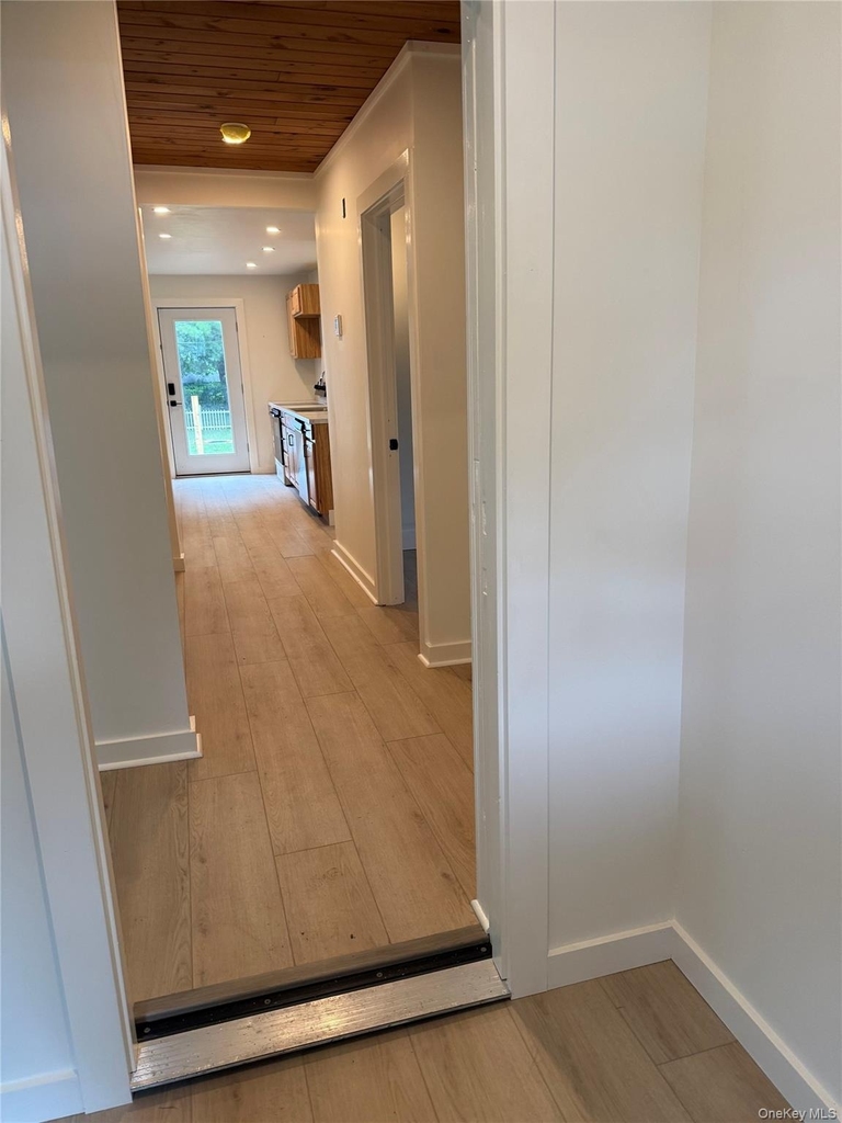 29 Thompson Street - Photo 10